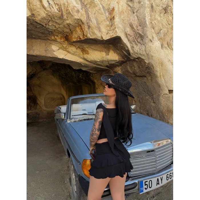 Siyah Degaje Yaka Etekli İkili Takım