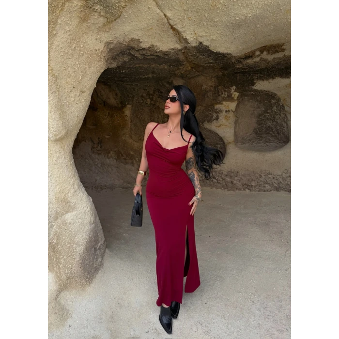 Bordo Askılı Degaje Yaka Elbise