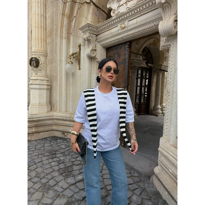 Çizgili Şal Bağlamalı Tişört