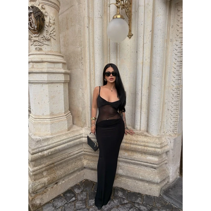 Göğüs Taşlı Tül Detaylı Elbise