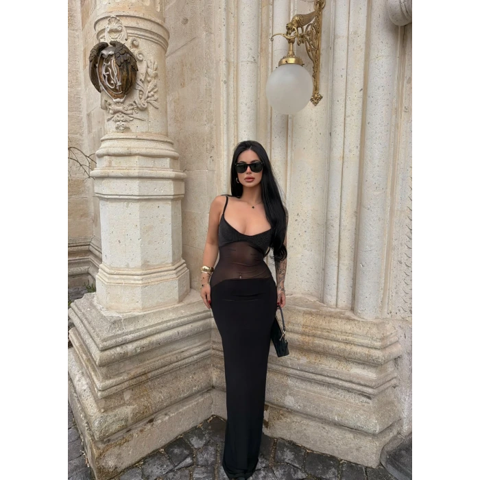 Göğüs Taşlı Tül Detaylı Elbise