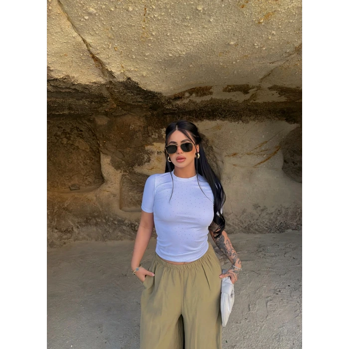 Beyaz Glam Basic Taşlı Crop