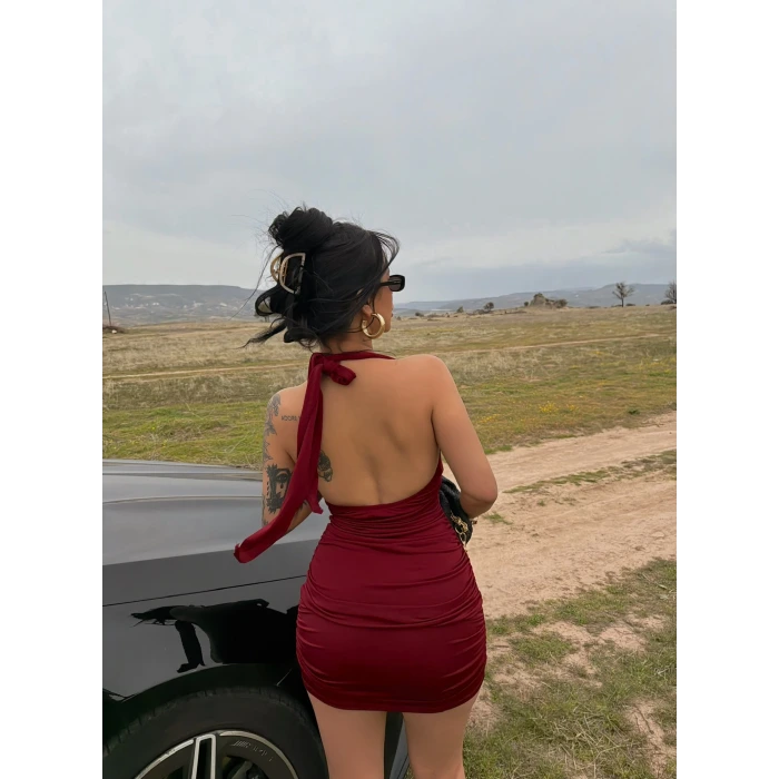 Bordo Boyundan Bağlamalı Tokalı Elbise