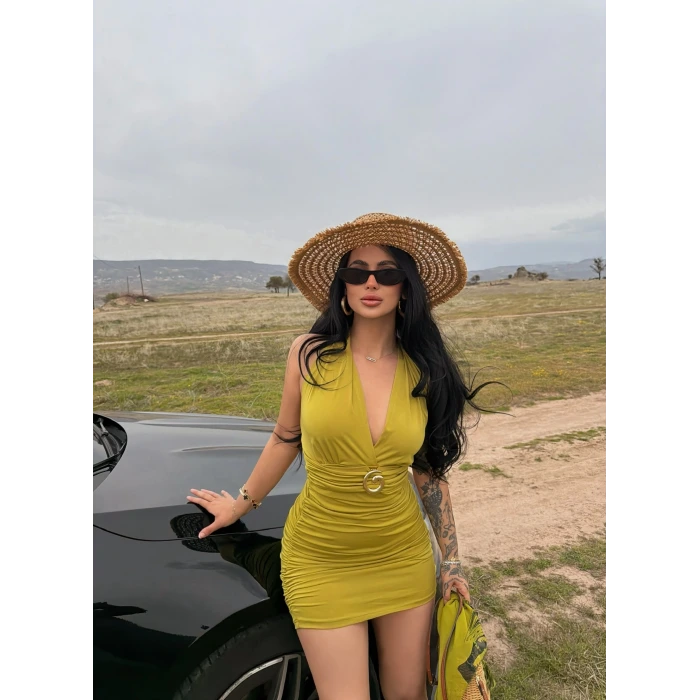 Yağ Yeşili Boyundan Bağlamalı Tokalı Elbise