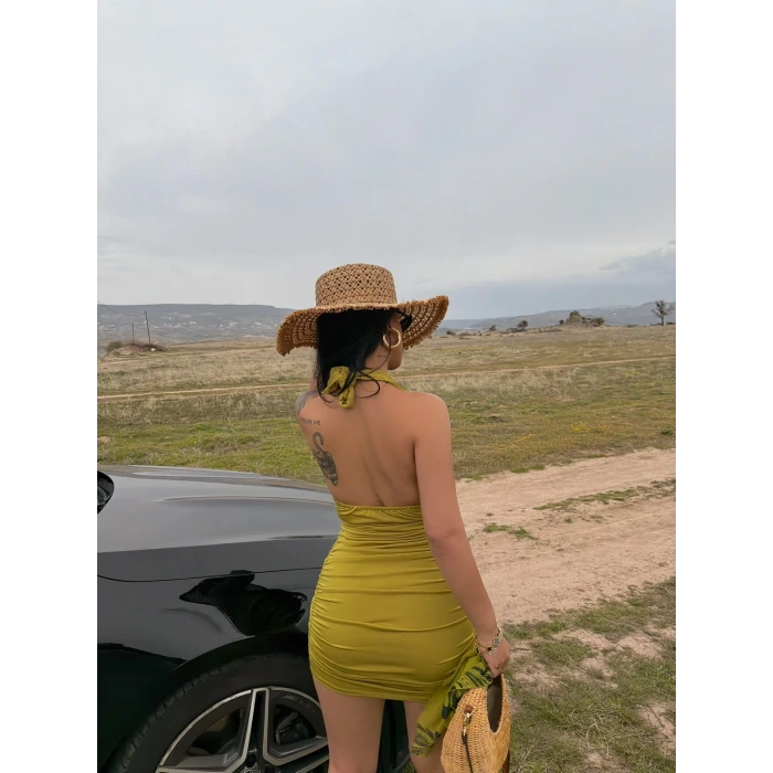 Yağ Yeşili Boyundan Bağlamalı Tokalı Elbise