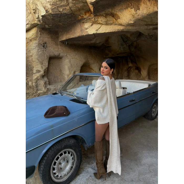 Bej Aura Şal Detay Kazak