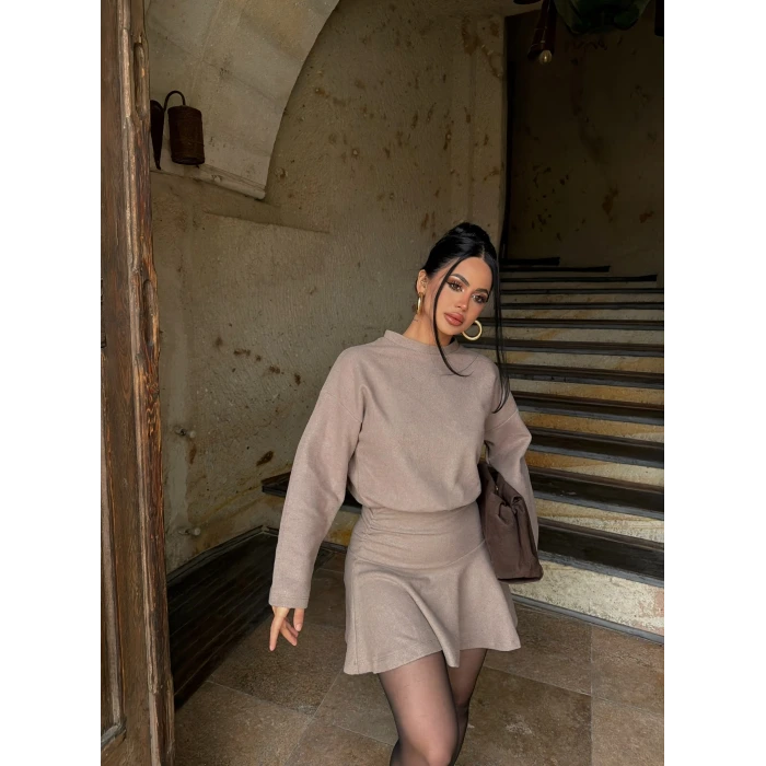 Bej Bel Büzgülü Selanik Elbise