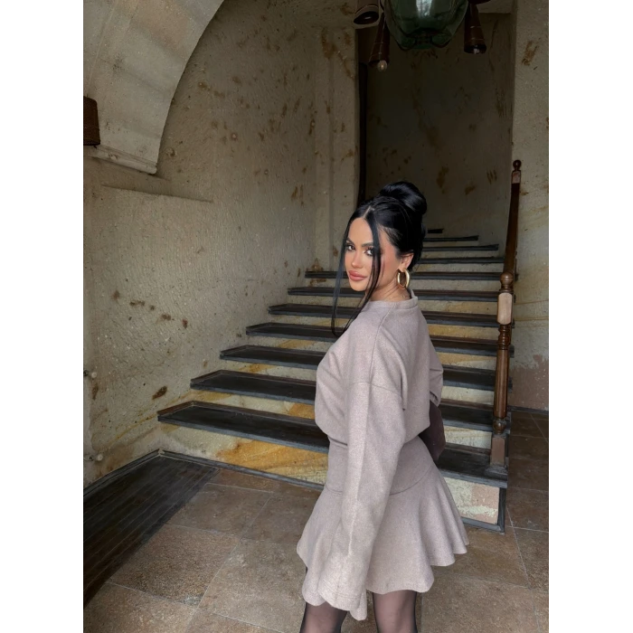 Bej Bel Büzgülü Selanik Elbise