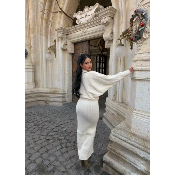 Bej Elbise Kazak Triko Takım