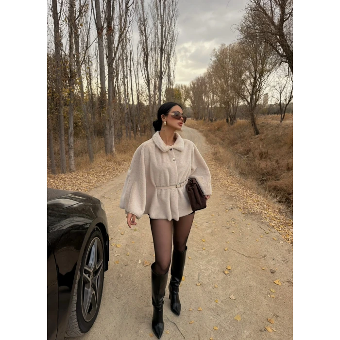 Bej Kemerli Peluş Panço