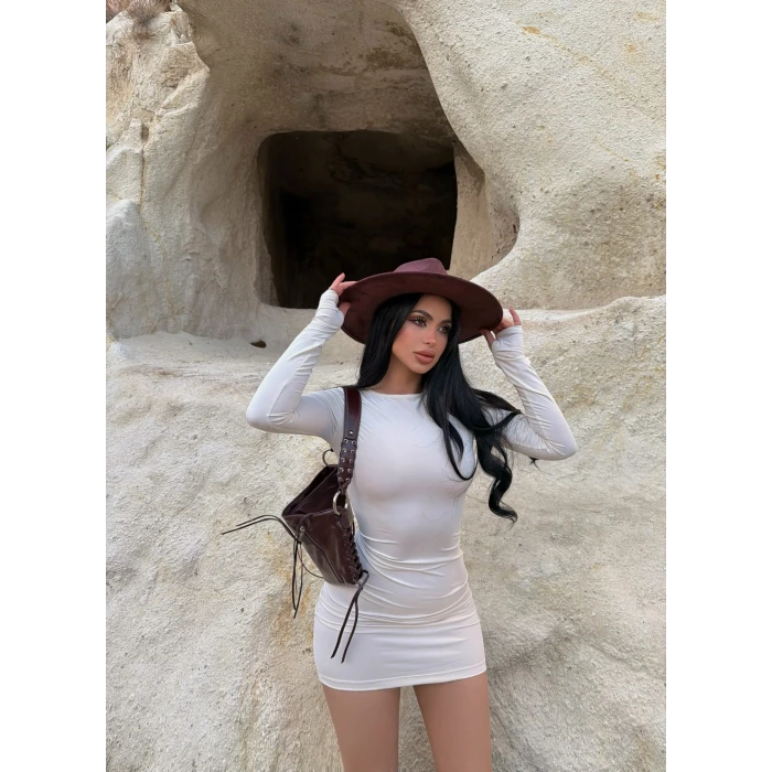 Bej Parmak Geçmeli Scuba Elbise