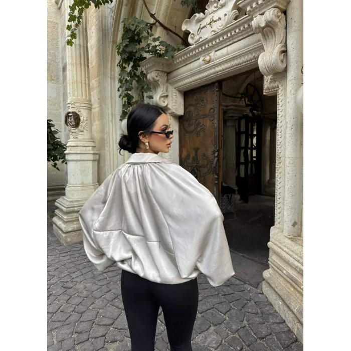 Bej Saten Yarasa Bomber Ceket