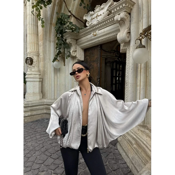 Bej Saten Yarasa Bomber Ceket