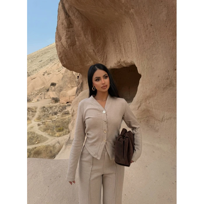 Bej Selanik Düğmeli Takım