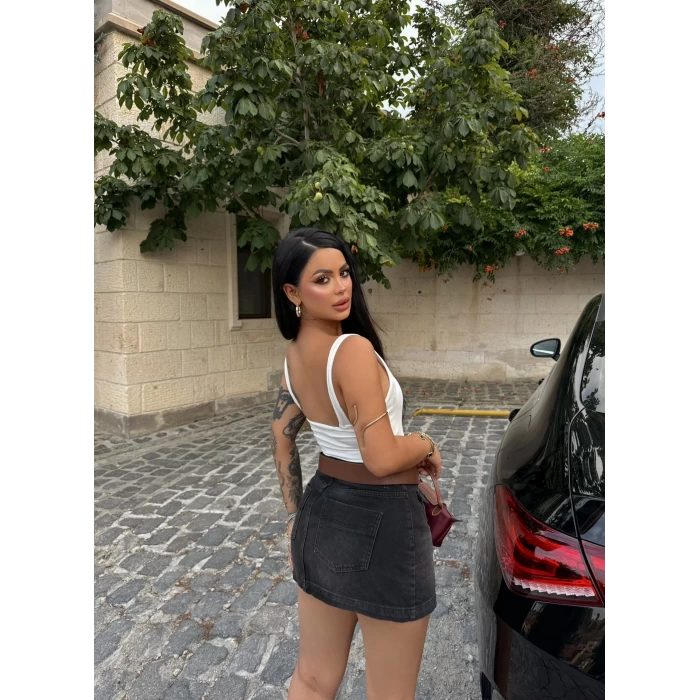 Beyaz Fitilli Göğüs Kaplı Bodysuit