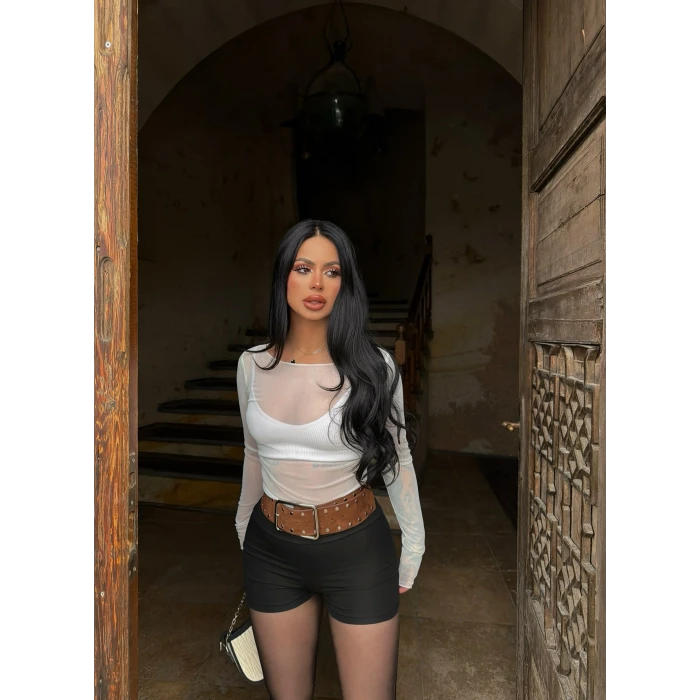 Beyaz Kayık Yaka Tül Crop