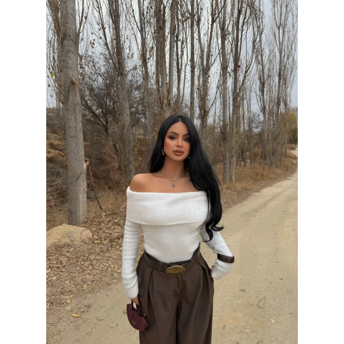 Beyaz Madonna Triko Crop