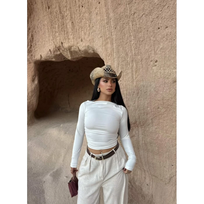 Beyaz Yaka Degaje Büzgülü Crop