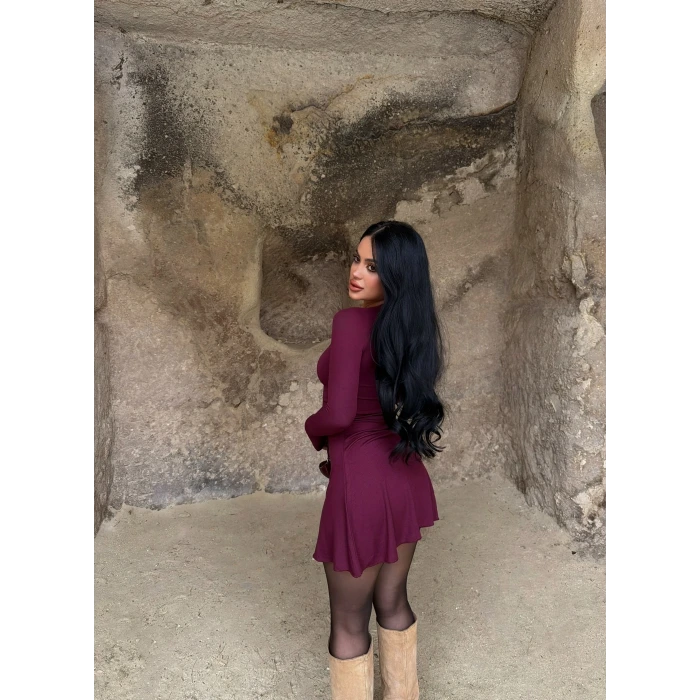 Bordo Dik Yaka Volanlı Elbise