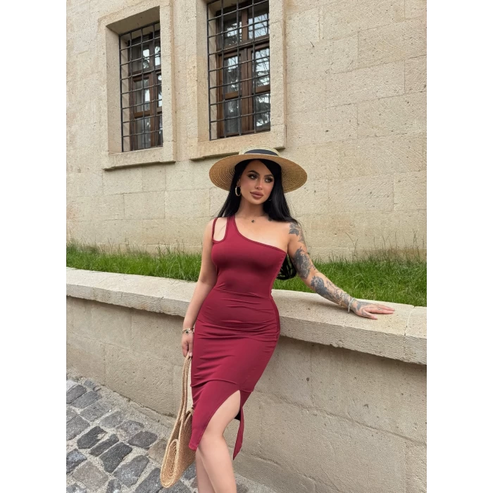 Bordo Omuz Pencereli Yırtmaçlı Elbise