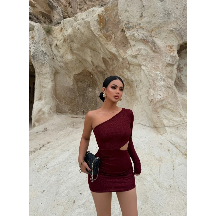 Bordo Simli Yan Pencereli Elbise