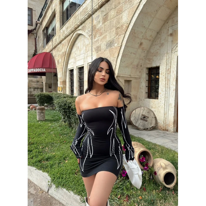 Desenli Straplez Mini Elbise