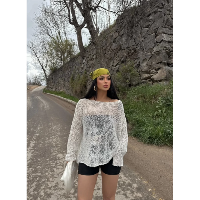 Ekru Kayık Yaka Oversize Triko