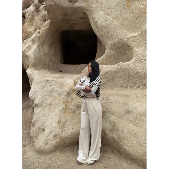 Ekru Yanı Çıtçıtlı Palazzo Pantolon