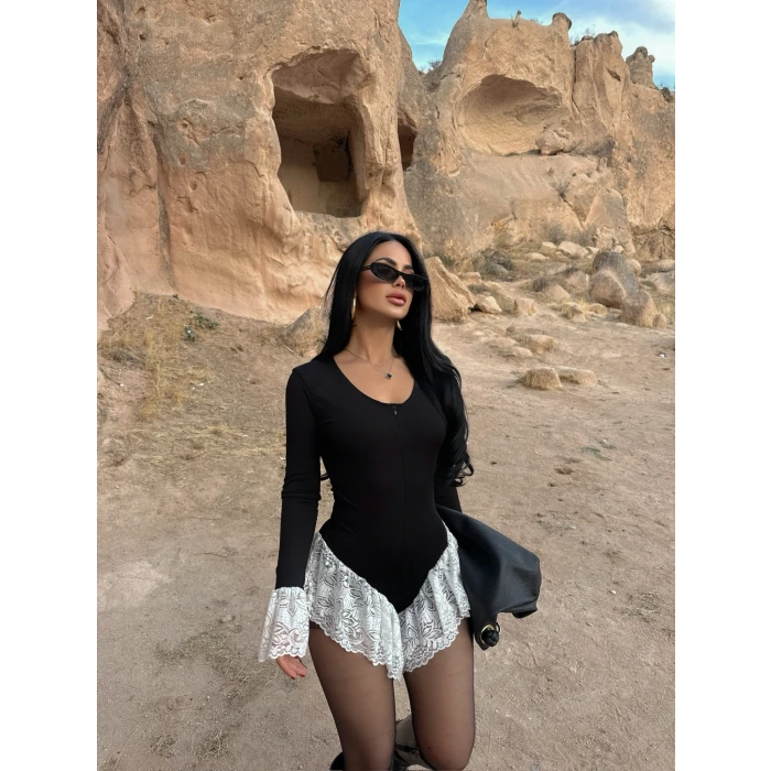 Fermuarlı Güpürlü Tulum