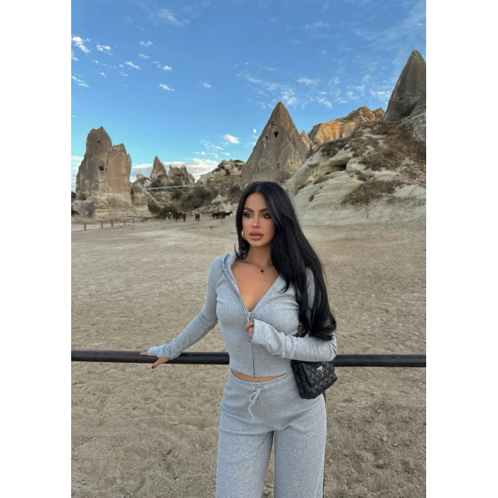 Gri Fermuarlı Kaşkorse Takım