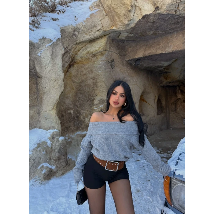 Gri Madonna Yaka Kalın Fitilli Kazak