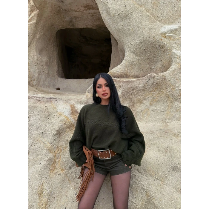 Haki Yarasa Kol Örgü Detay Kazak