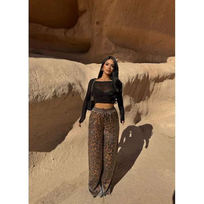Işıltı Leopar Desen Pantolon