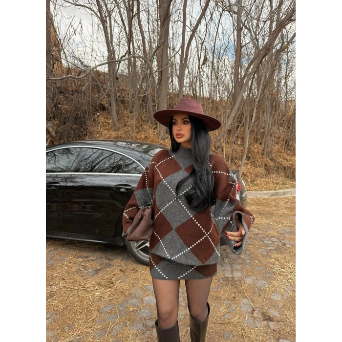 Kahve Baklava Desen Triko Takım