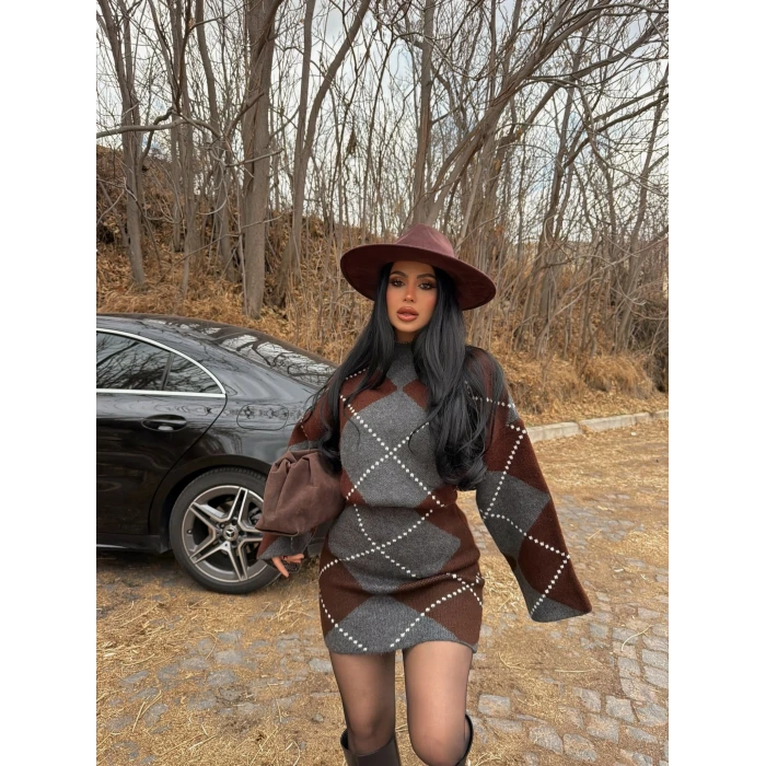 Kahve Baklava Desen Triko Takım