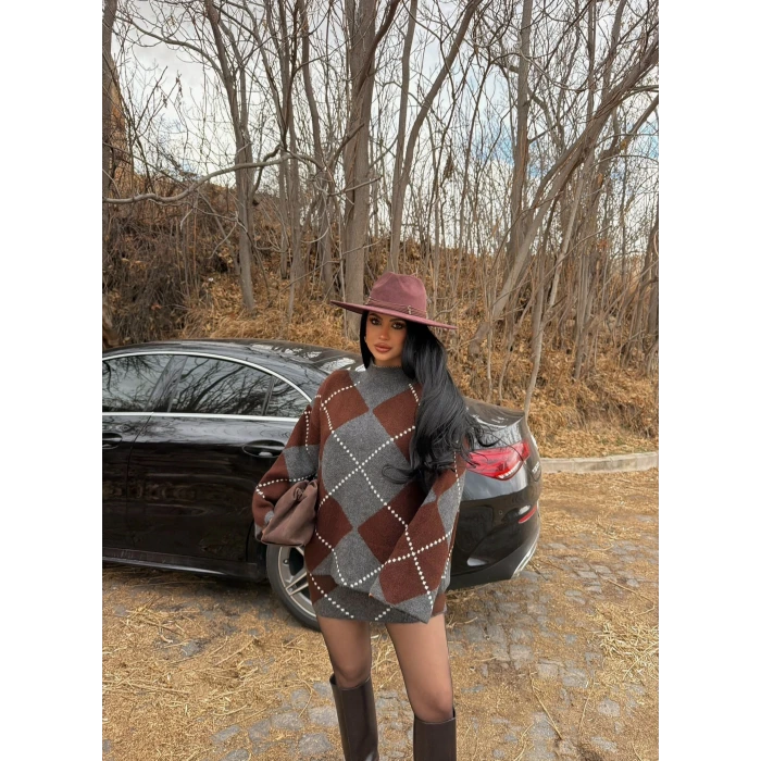 Kahve Baklava Desen Triko Takım