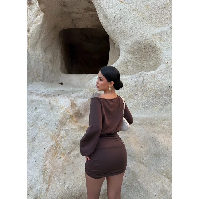 Kahve Kayık Yaka Modal Elbise