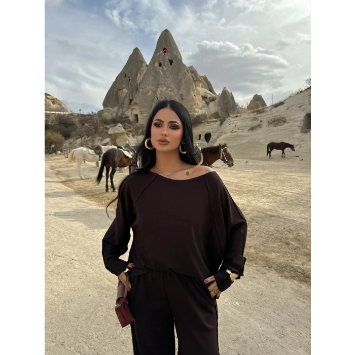 Kahve Kayık Yaka Modal İkili Takım