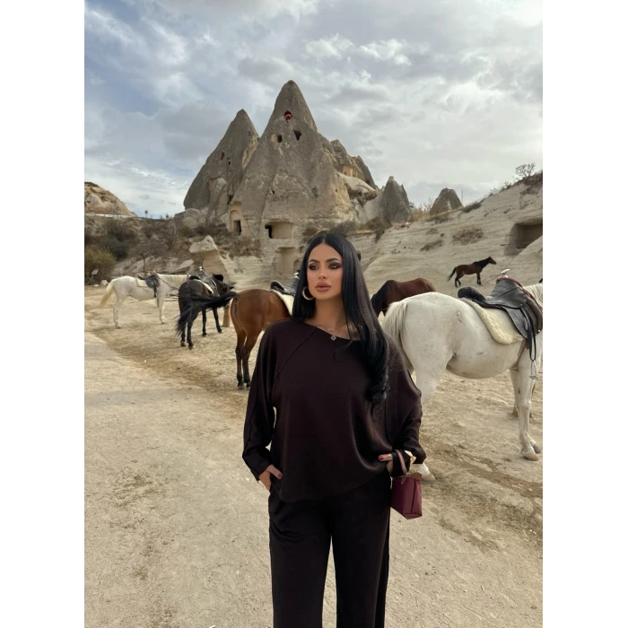 Kahve Kayık Yaka Modal İkili Takım