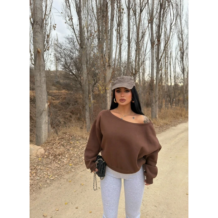 Kahve Kayık Yaka Şardonlu Sweat