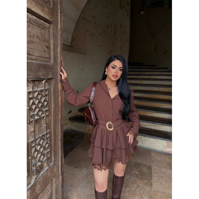 Kahve Kemerli Dantel Detay Elbise