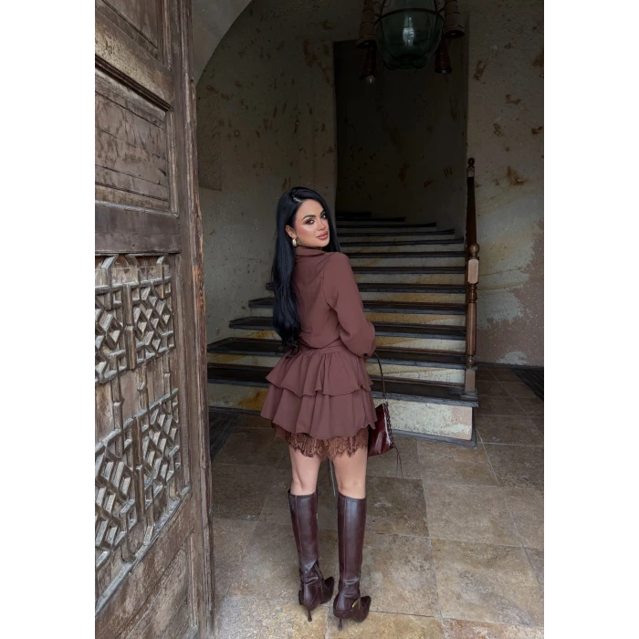 Kahve Kemerli Dantel Detay Elbise