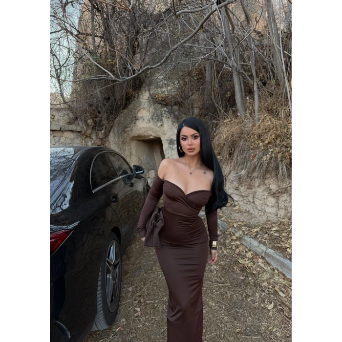 Kahve Kruvaze Yaka Maxi Elbise