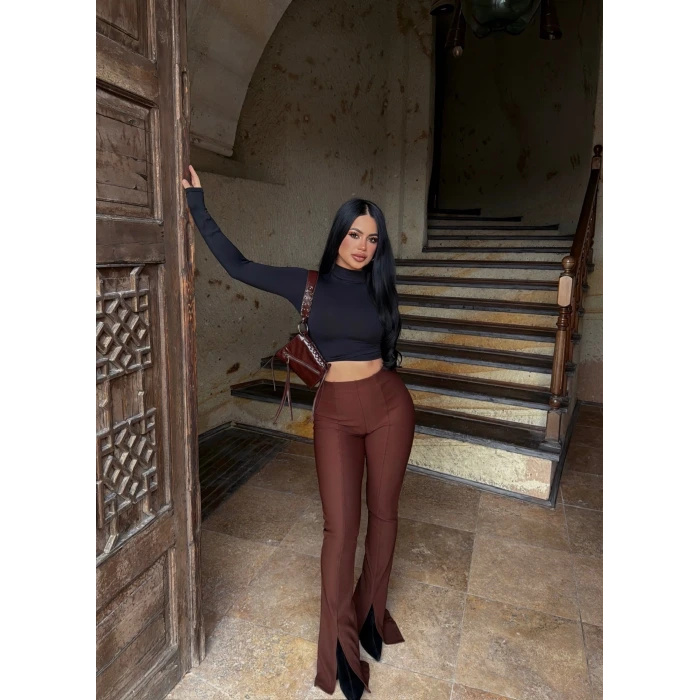 Kahve Ön Yırtmaçlı Fitilli Pantolon