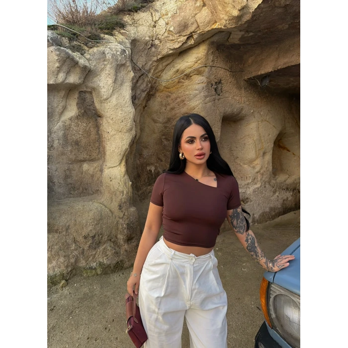 Kahve Yaka Asimetrik Crop