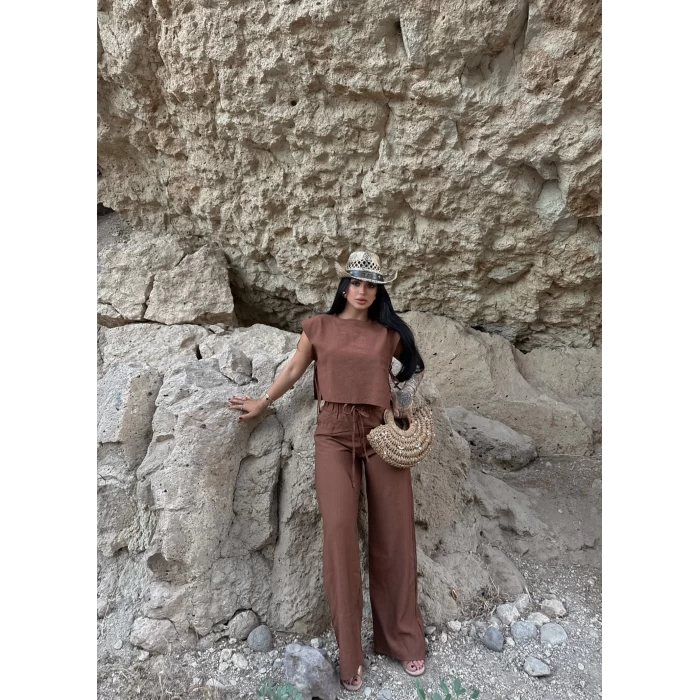 Kahve Yanları Bağlamalı Çilek Takım