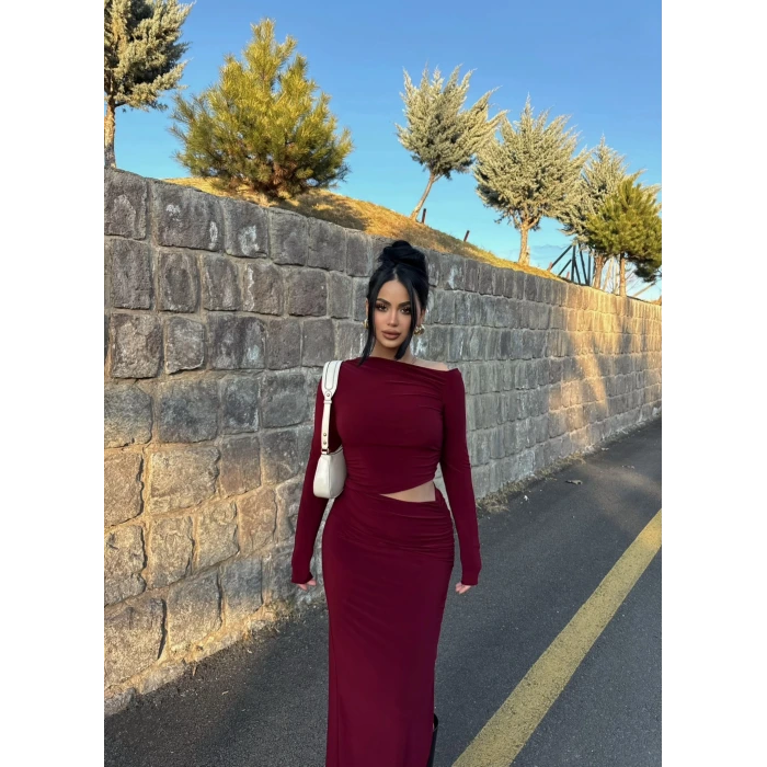 Kayık Yaka Bel Dekolte Elbise