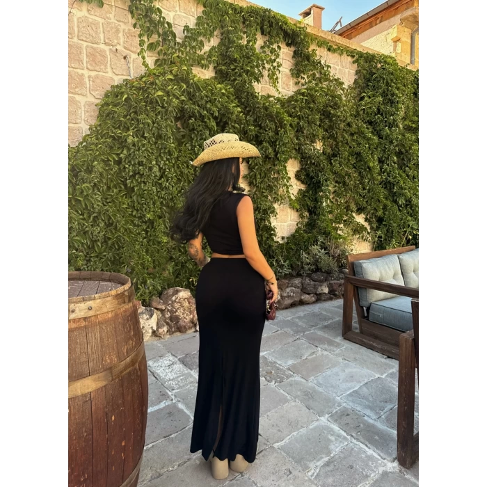 Kayık Yaka Etekli İkili Takım