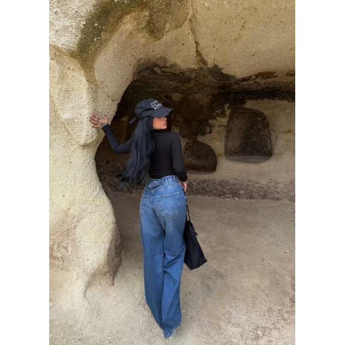 Kemer Tokalı Baggy Pantolon