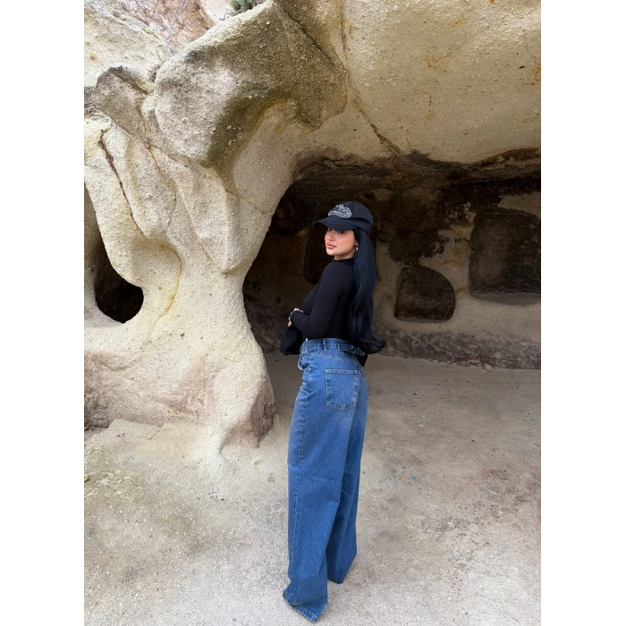 Kemer Tokalı Baggy Pantolon